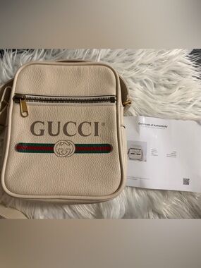 GUCCI CRIPTO PRINT WHITE LEATHER MESSENGER CROSSBODY BAG